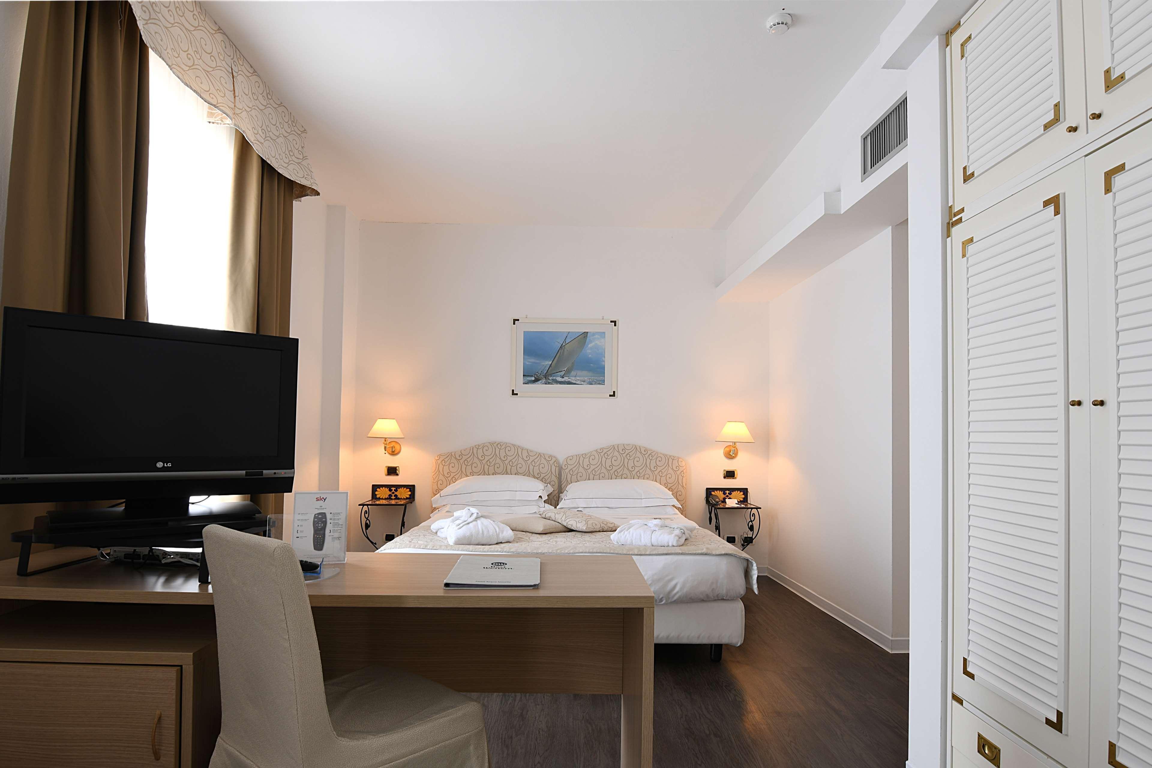 Best Western Hotel Acqua Novella Spotorno Exterior foto