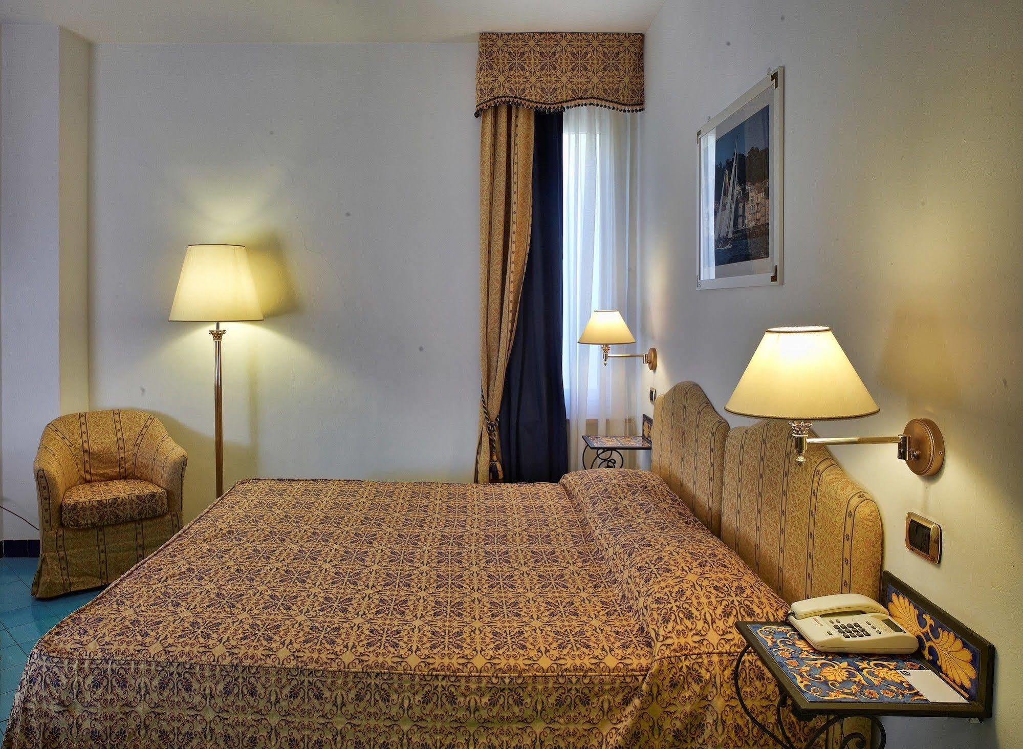Best Western Hotel Acqua Novella Spotorno Exterior foto